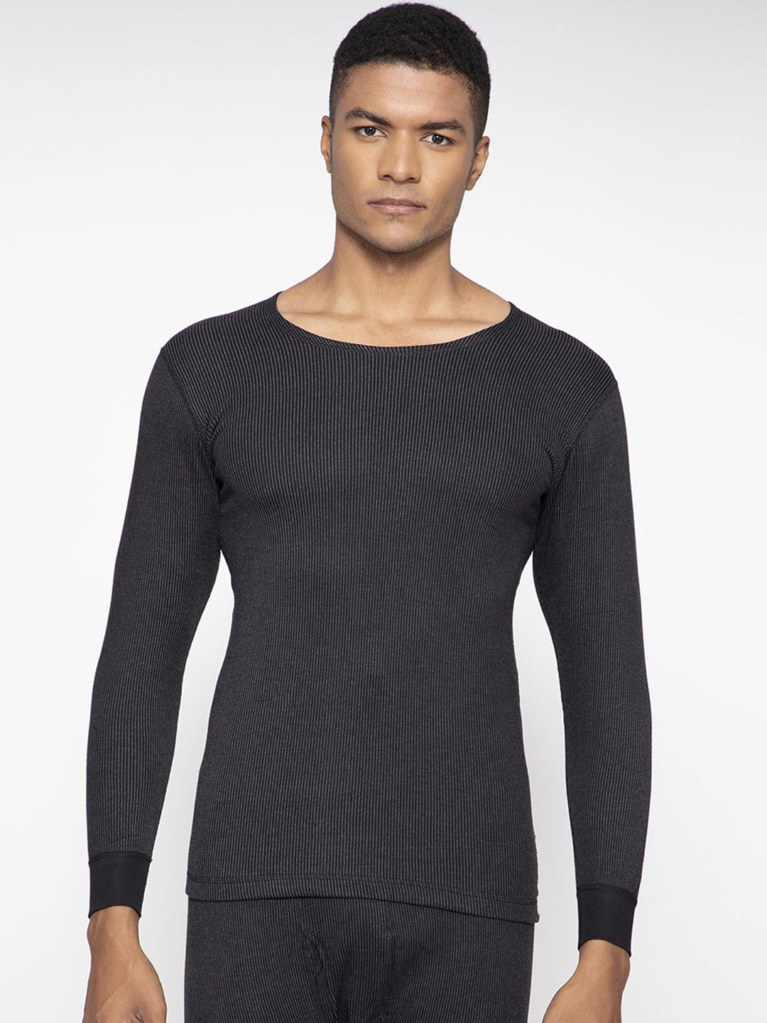 

SPORTO Striped Round Neck Thermal Set, Black