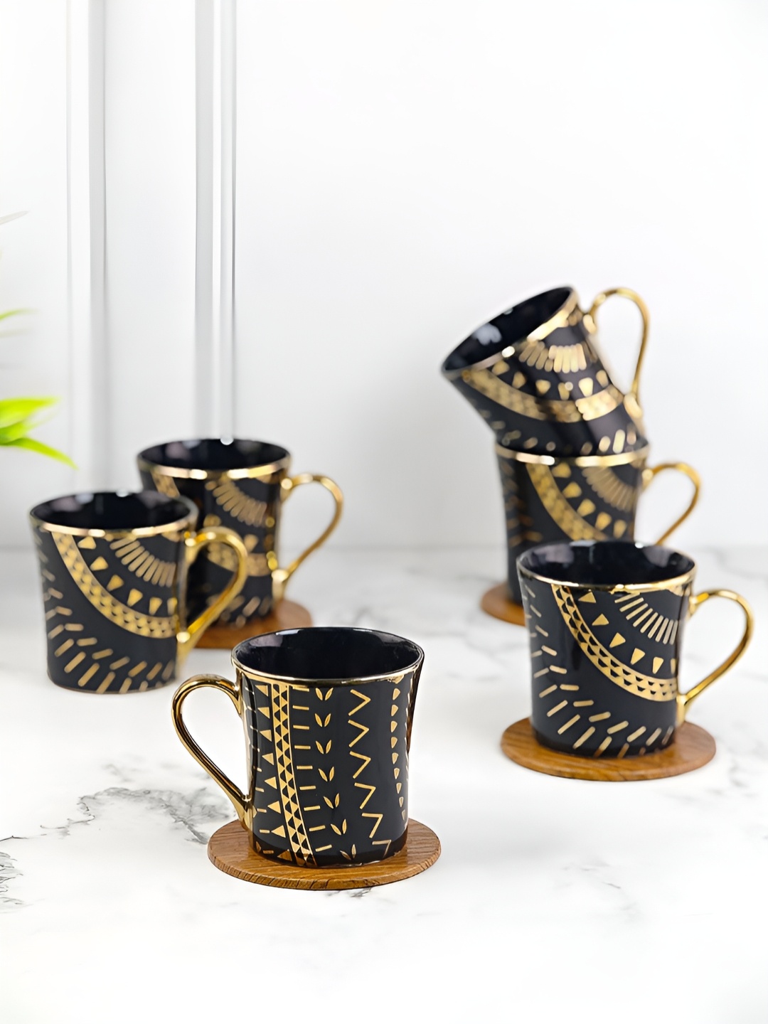 

UPC Black & Gold-Toned 6 Pieces Abstract Printed Ceramic Glossy Cups