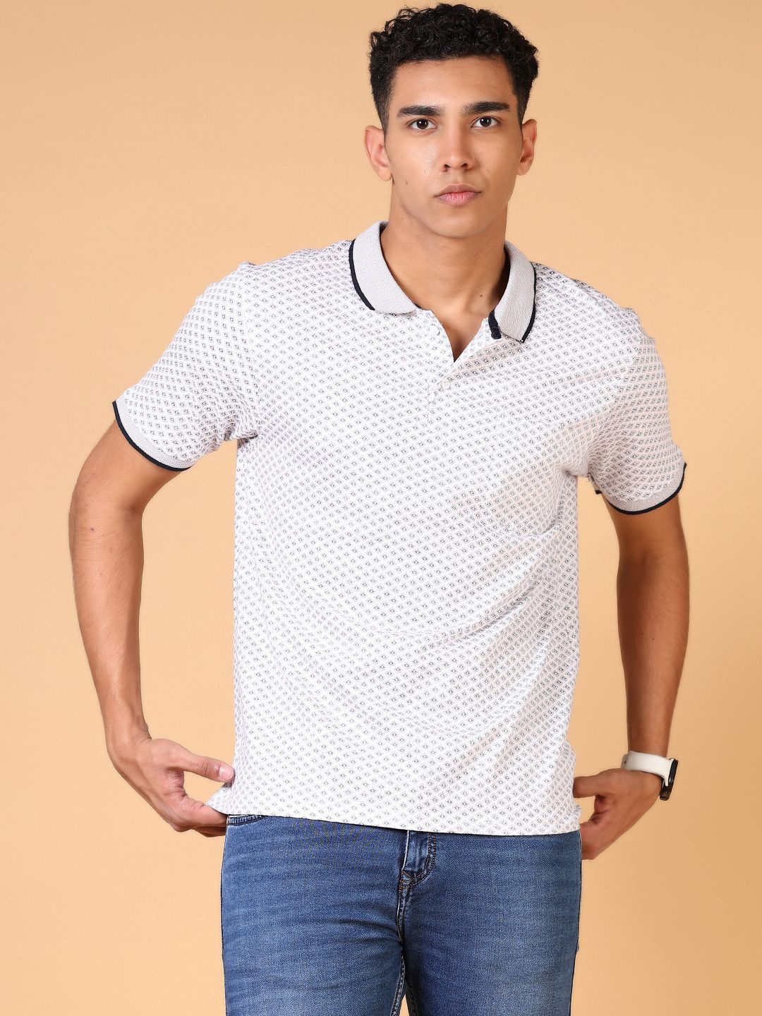 

V-Mart Men Geometric Printed Polo Collar Cotton T-shirt, White