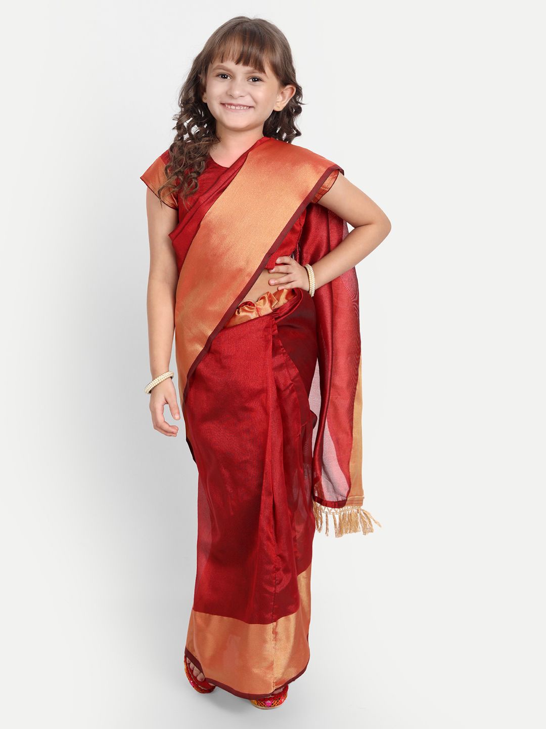 

LOOKS AND LIKES Girls Zari Pure Cotton Ready to Wear Kota Saree With Tassel, Red