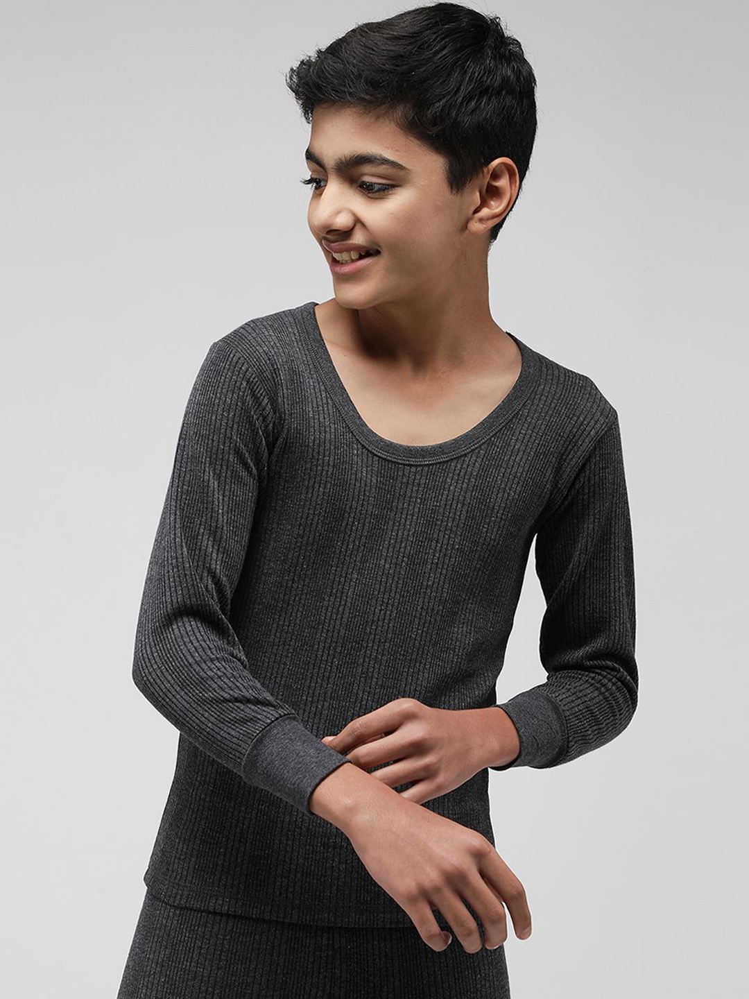 SPORTO Boys Striped Thermal Set, Black