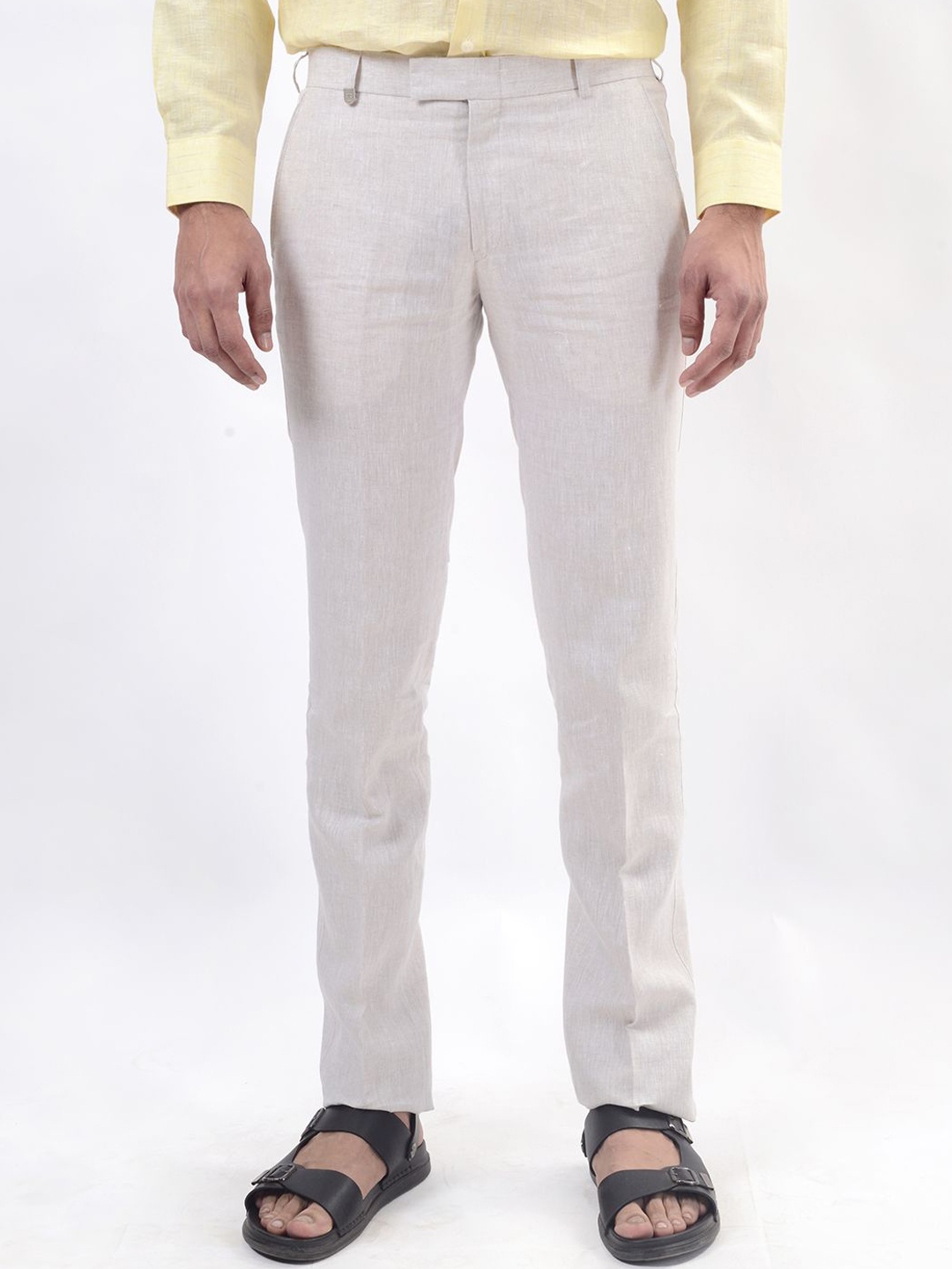 

JB STUDIO Men Slim Fit Formal Trousers, Cream