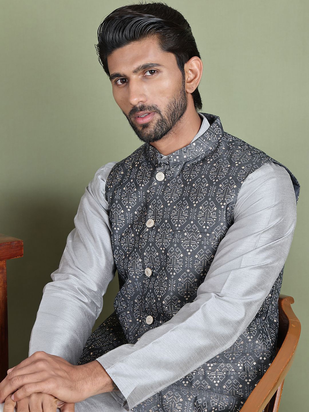 

Jompers Ethnic Motifs Printed Mandarin Collar Straight Kurta With Churidar & Nehru Jacket, Charcoal