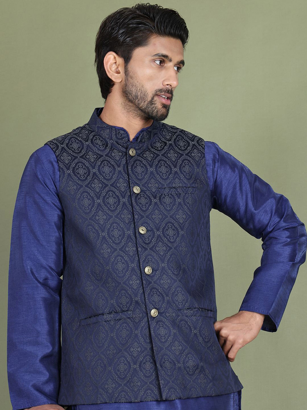 

Jompers Ethnic Motifs Printed Mandarin Collar Straight Kurta With Churidar & Nehru Jacket, Navy blue