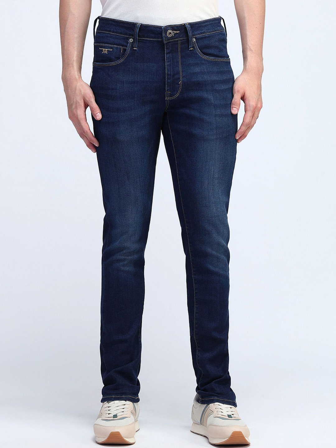 

Flying Machine Men Jackson Skinny Fit Light Fade Stretchable Jeans, Blue