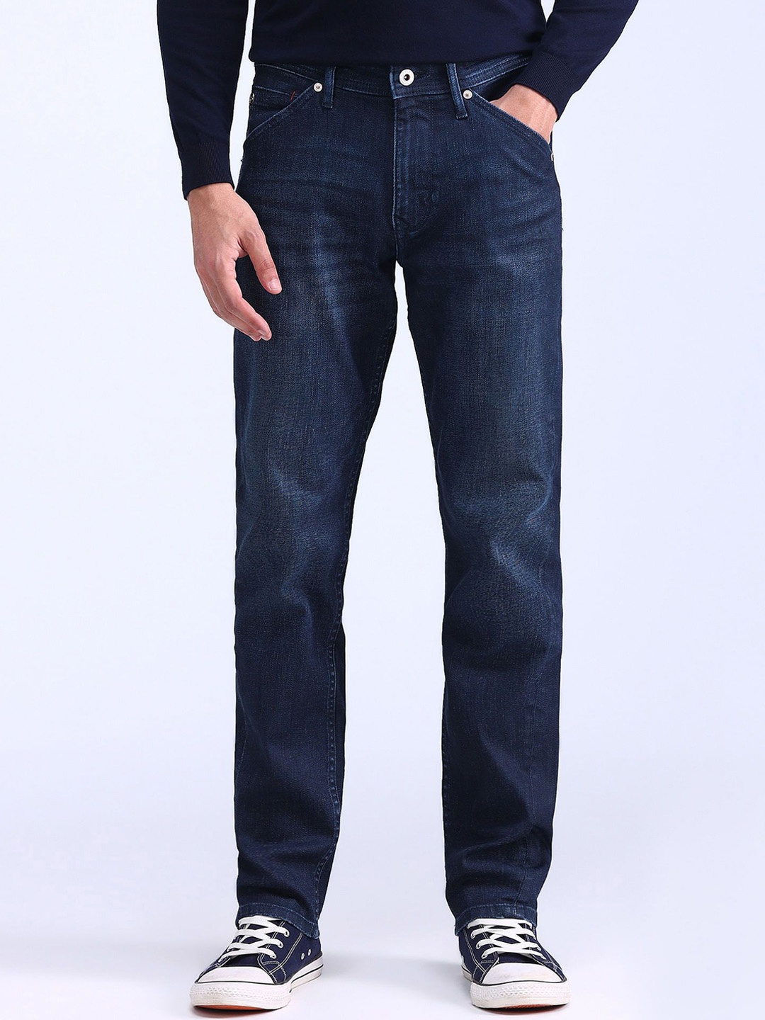 

Flying Machine Men Straight Fit Light Fade Stretchable Jeans, Blue