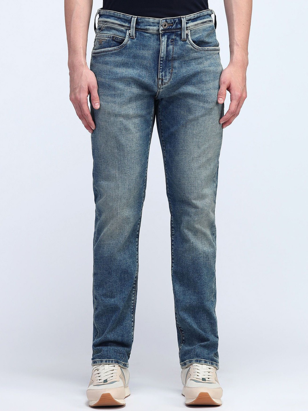 

Flying Machine Men Freddie Straight Fit Heavy Fade Stretchable Jeans, Blue