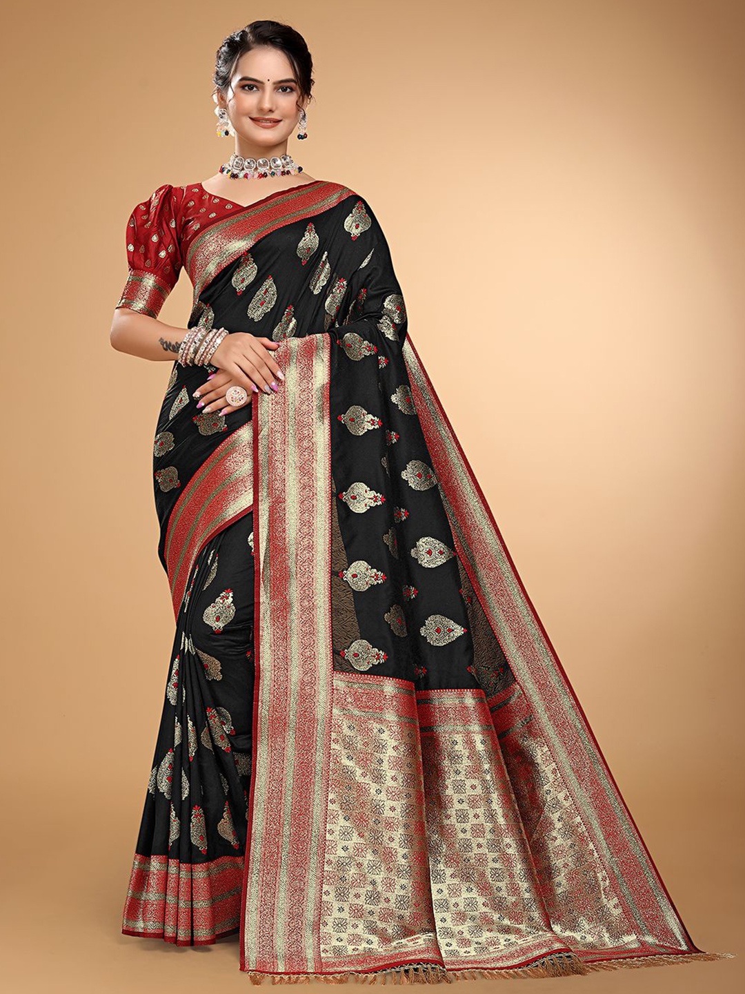 

Aagiri Ethnic Motifs Woven Design Zari Pure Silk Banarasi Saree, Black