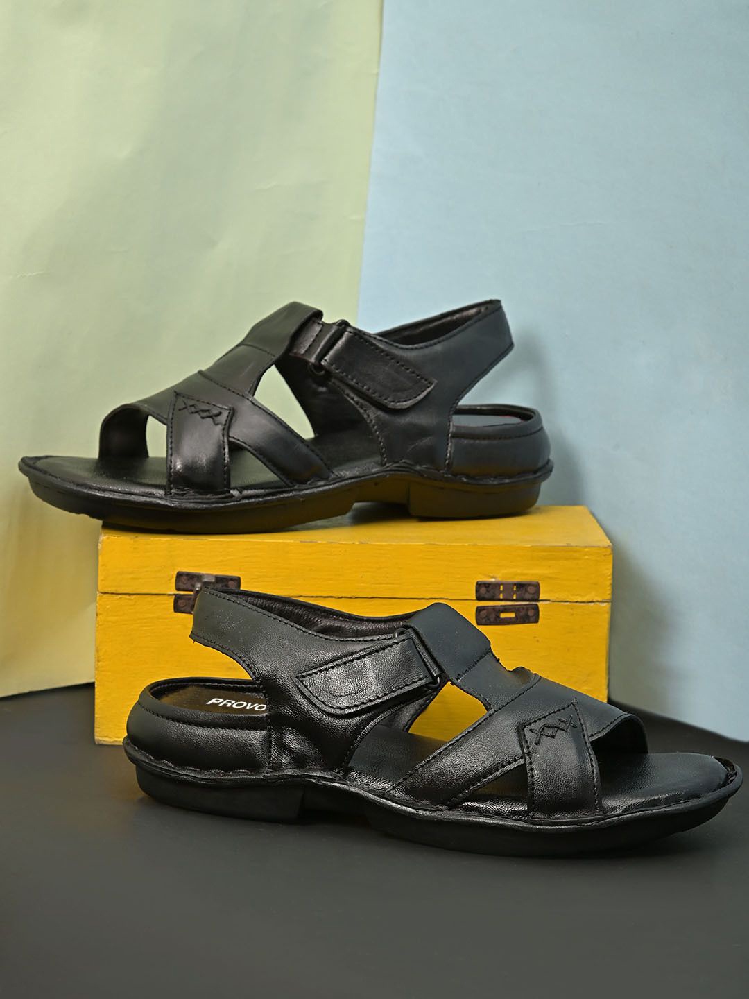 

Provogue Men Leather Fashion Sandals, Black