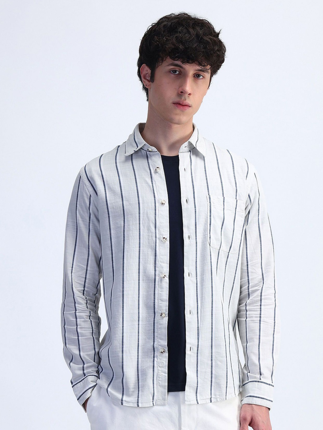 

Flying Machine Men Striped Cotton Slim Fit Casual Shirt, White