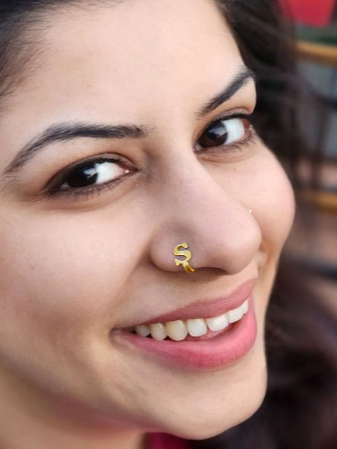

Sangria S Design Stud Nosepin, Gold