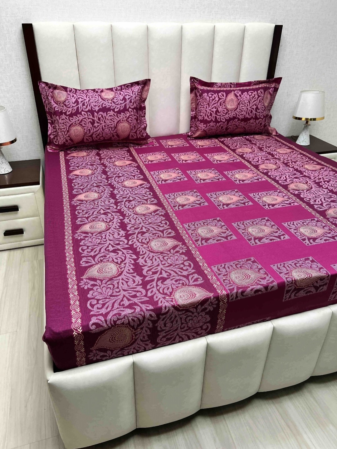 

Pure Decor Velar Sib Purple Floral Printed Cotton 350TC King Bedsheet Set 2.74 x 2.74m