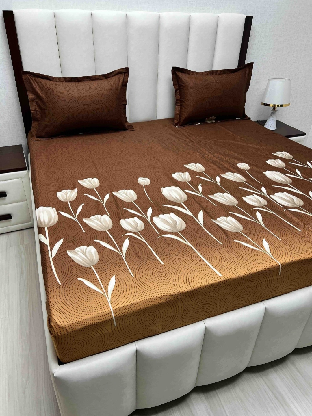 

Pure Decor Velar Sib Brown Floral Printed Cotton 350 TC King Bedsheet Set 2.74 x 2.74 m