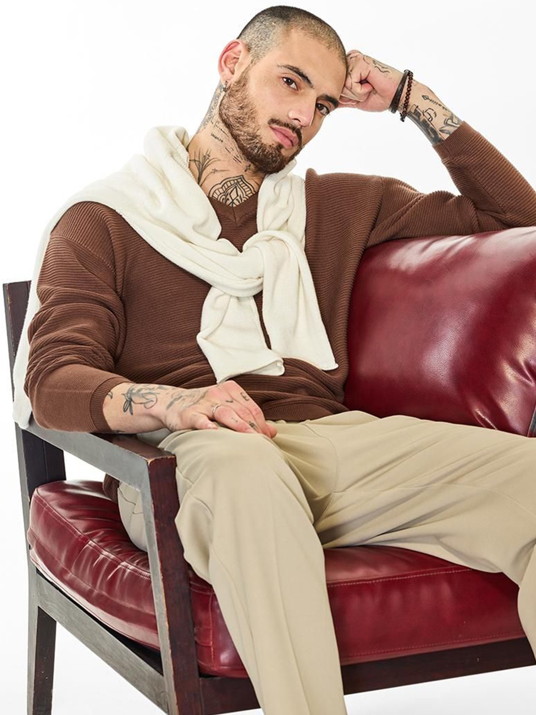 

Snitch Men Cotton Striped V-Neck Long Sleeves Pullover, Brown