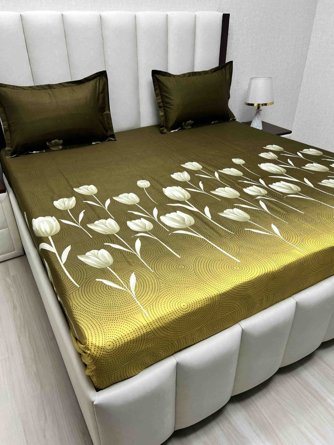 

Pure Decor Velar Sib Green Floral Printed Cotton 330 TC King Bedsheet Set 2.74 x 2.74 m