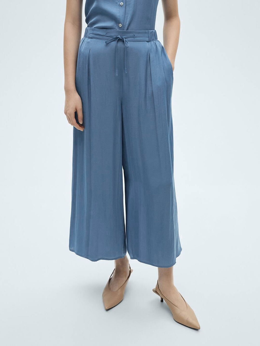 

MANGO Women Pleated Flowy Parallel Trousers, Blue