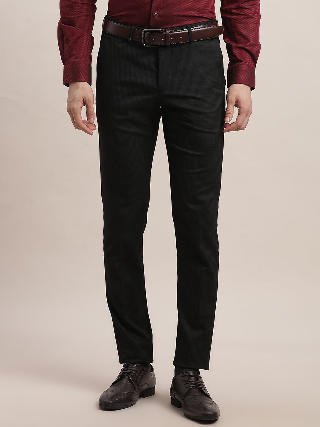 

Turtle Men Tailored Slim Fit Trousers, Green