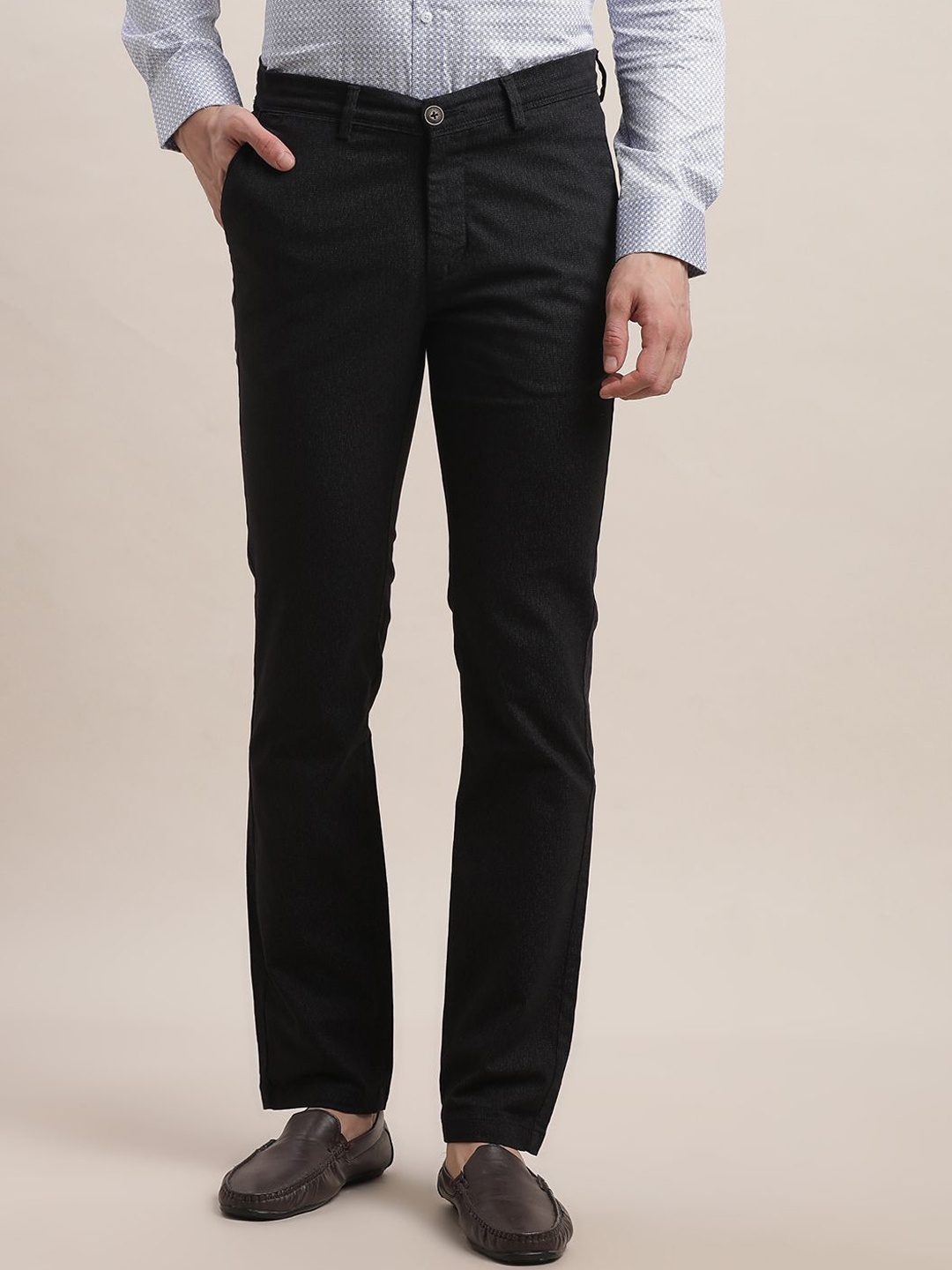 

Turtle Men Printed Relaxed Skinny Fit Chinos Trousers, Black