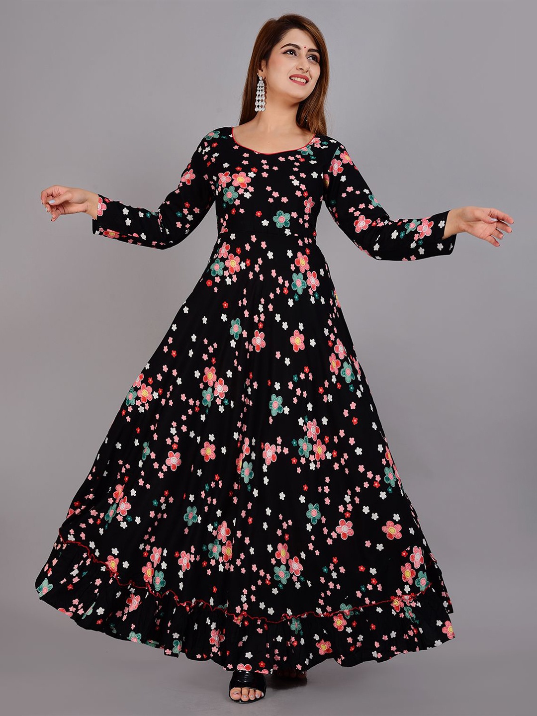 

Mintmarie Women Floral Printed Fit & Flare Maxi Dress, Black
