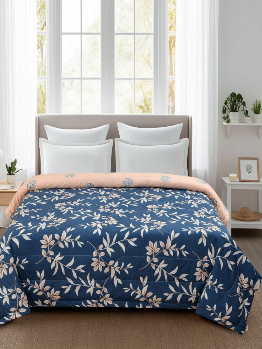 

Florida Prime Blue & White Floral Microfiber 300 GSM Double Bed Comforter
