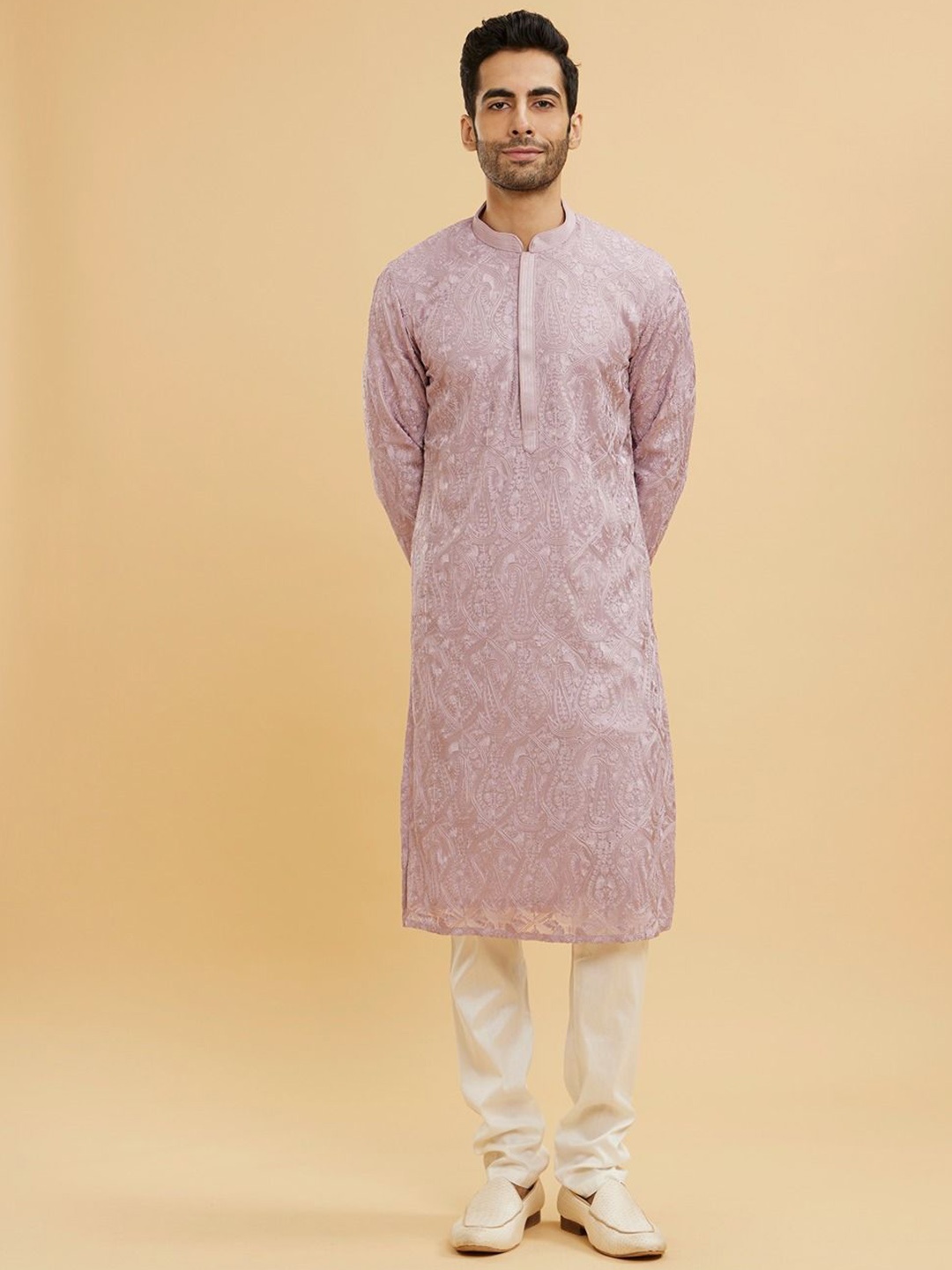 

Twamev Ethnic Motifs Embroidered Manderian Collar Straight Kurta With Churidar, Purple