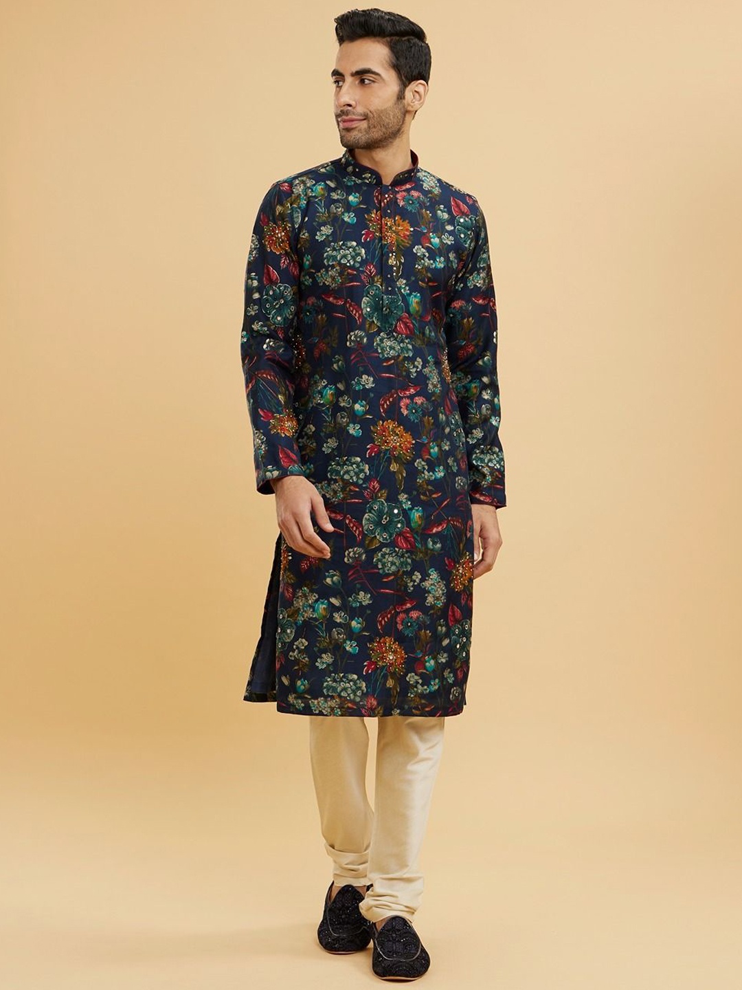 

Twamev Floral Printed Mandarin Collar Sequinned Straight Kurta With Churidar, Blue