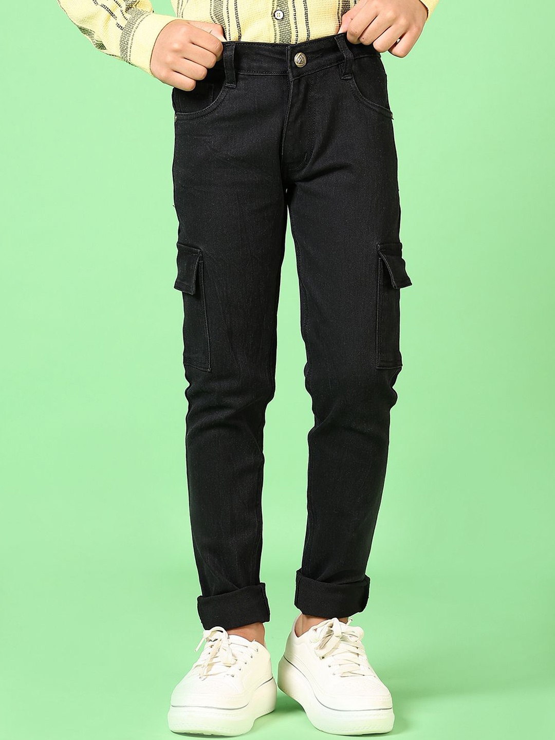 

V-Mart Boys Stretchable Mid Rise Jeans, Black