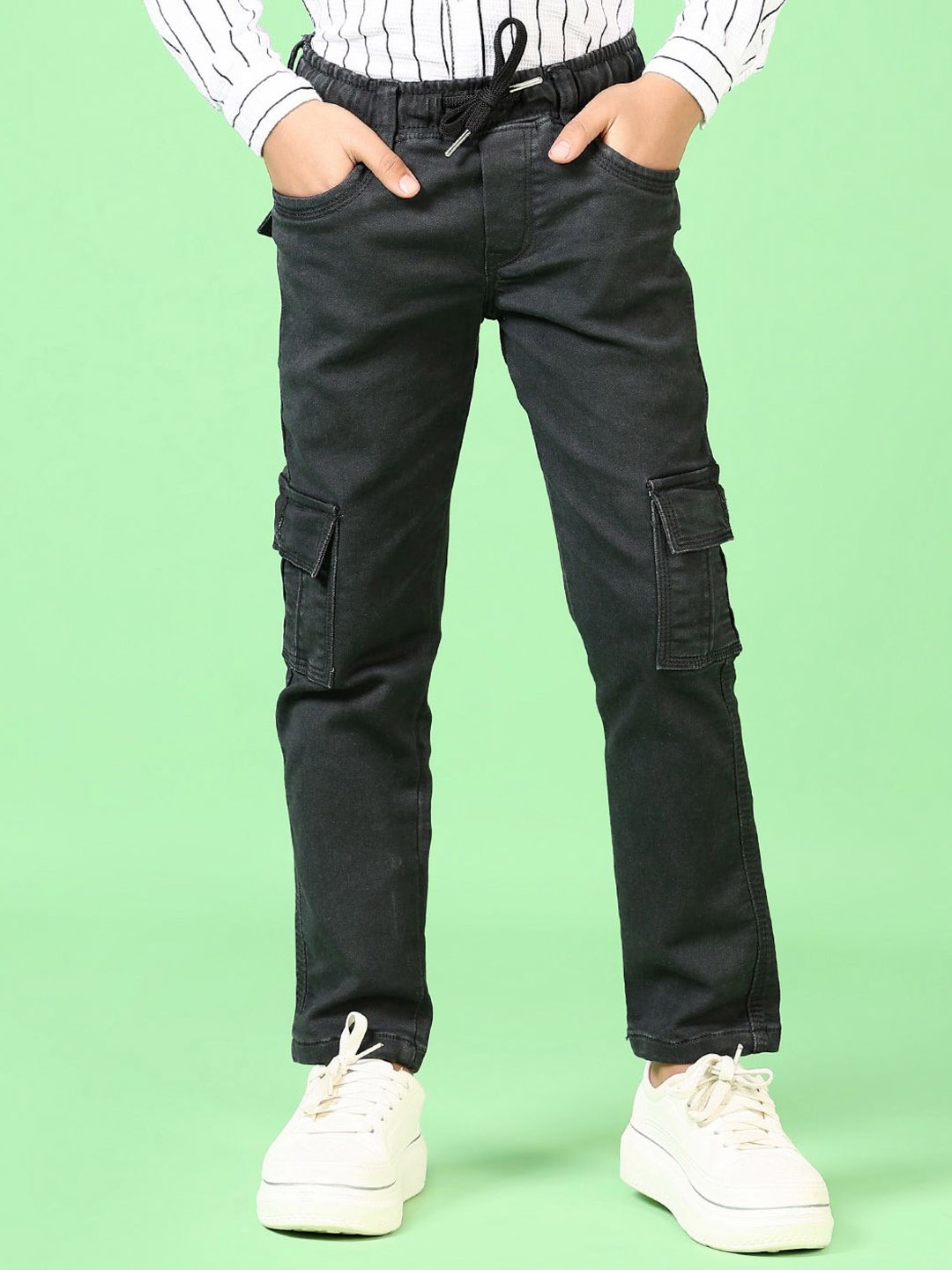 

V-Mart Boys Stretchable Mid Rise Jeans, Green