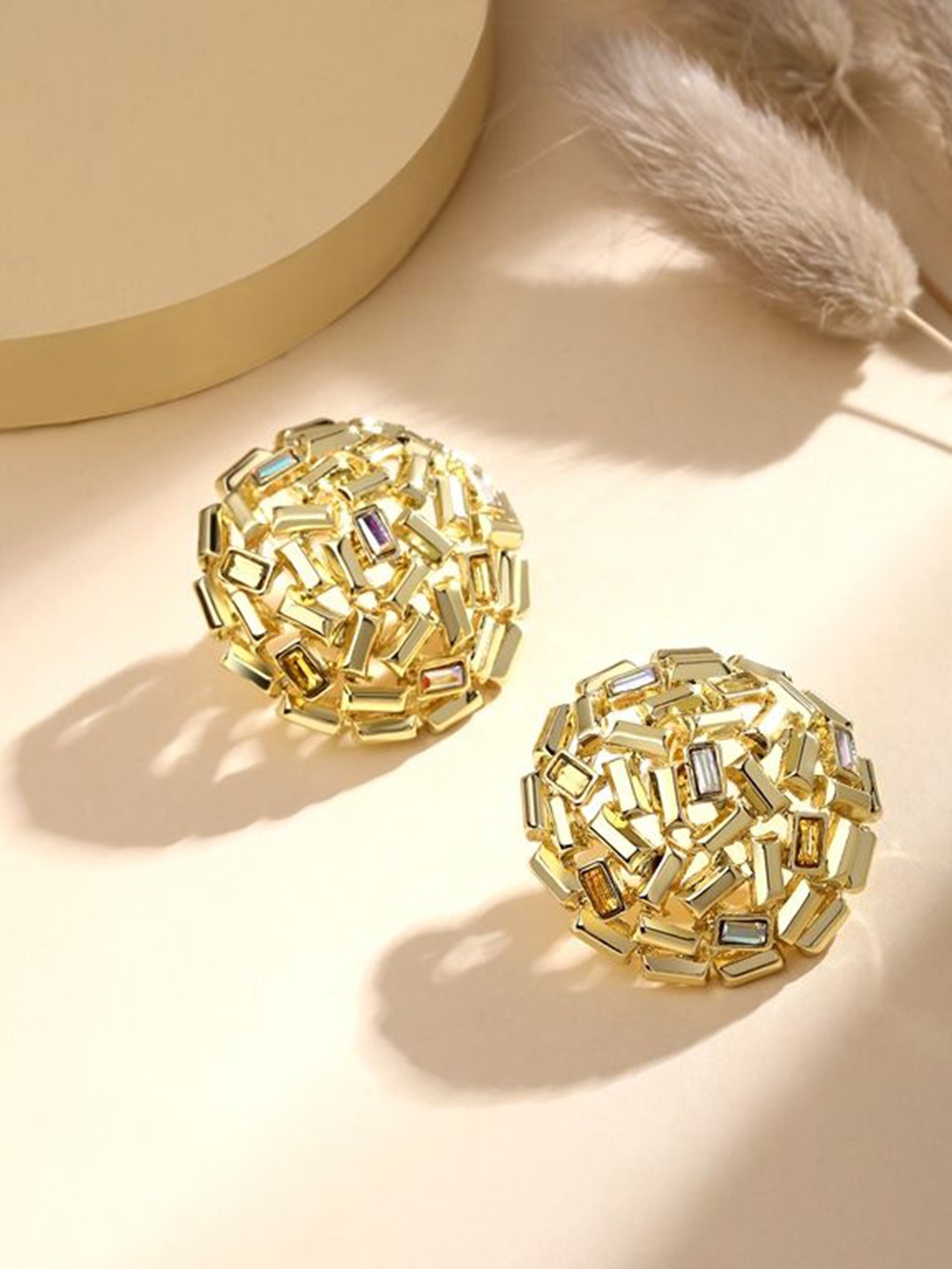 

Cierra Gold-Plated Artificial Stones Studded Circular Shaped Studs