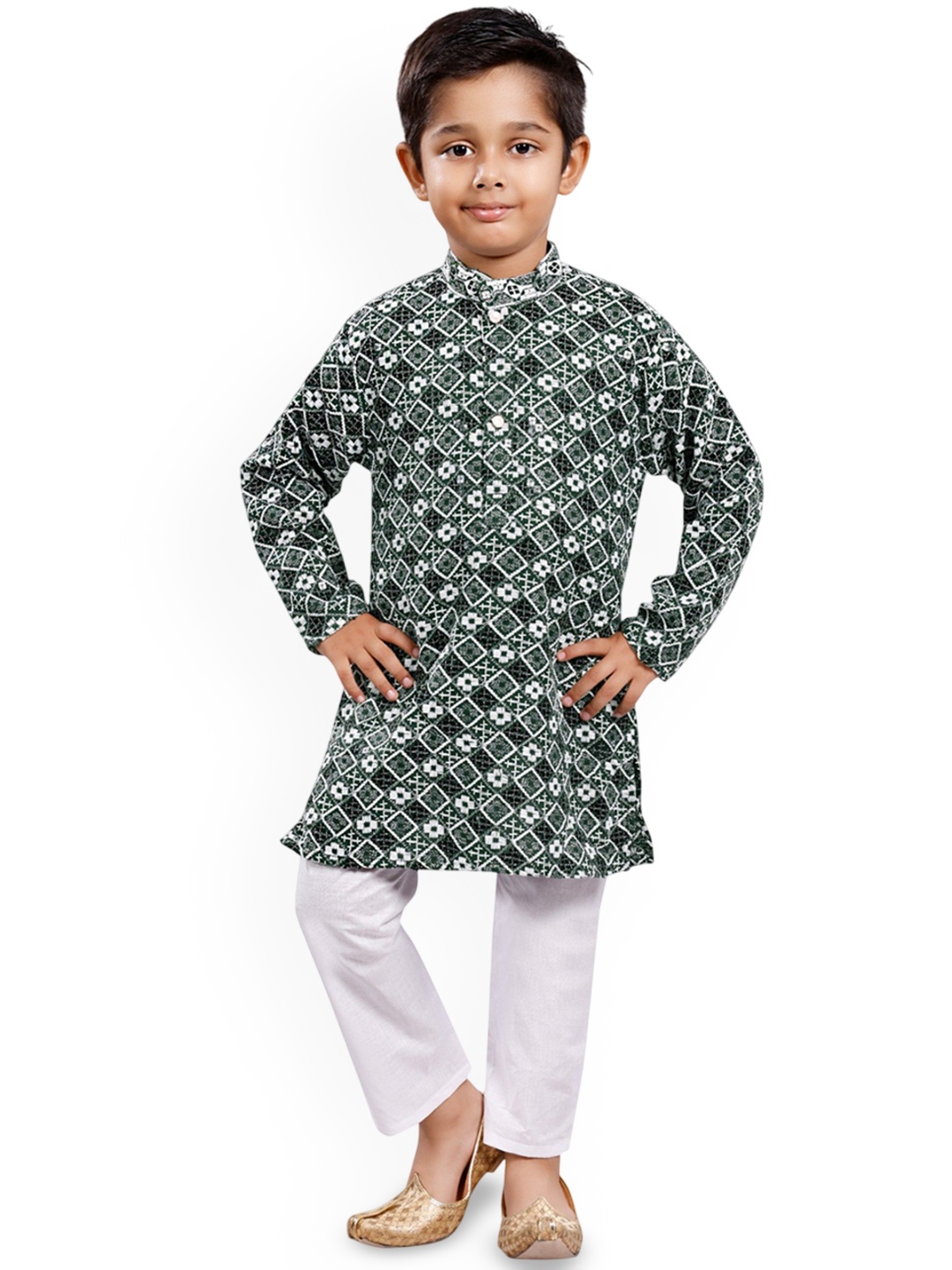 

BAESD Boys Geometric Printed Mandarin Collar Straight Kurta with Pyjamas, Green