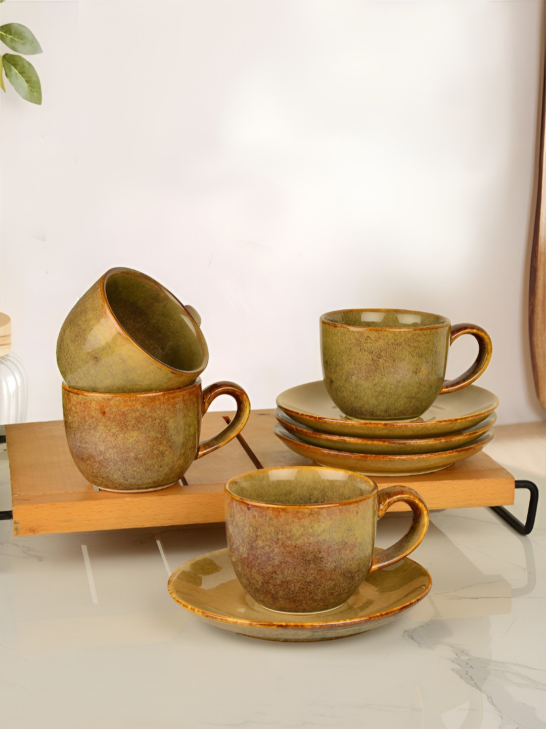 

StyleMyWay Brown & Mustard 8 Pieces Printed Ceramic Glossy Tea Set