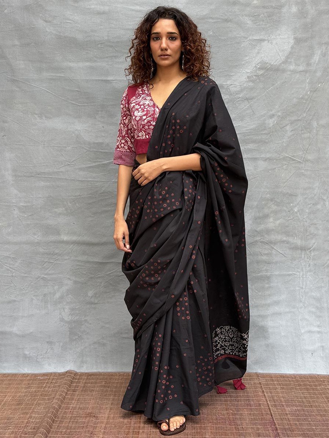 

Chidiyaa Soil Song of Soil Blockprinted Cotton Saree, Black