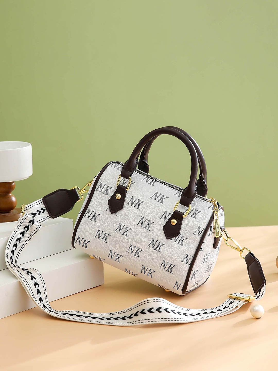 

Diva Dale Women Typography Printed Bowling Sling Bag, White