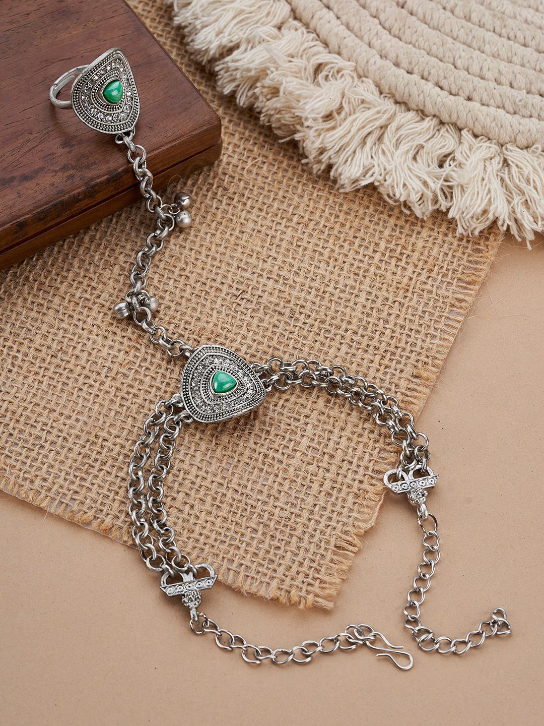 

TEEJH Vishruti Turquoise Hathphool Oxidised Silver-Plated Ring Bracelet