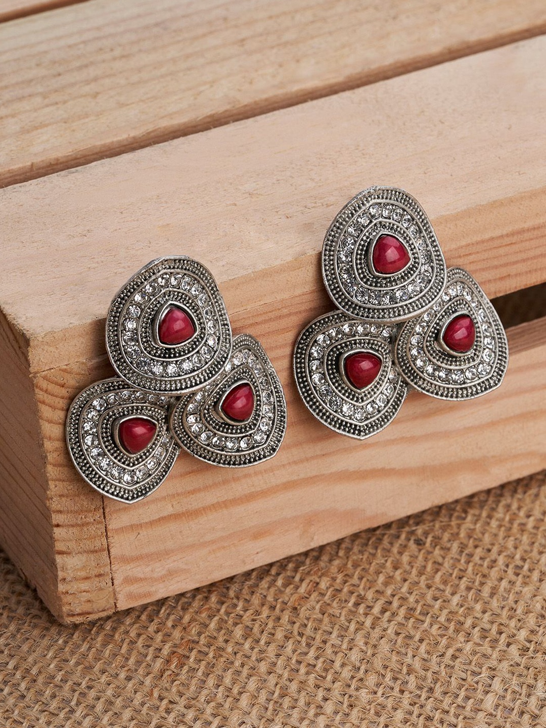 

TEEJH Tanisi Silver-Plated Contemporary Oxidised Studs