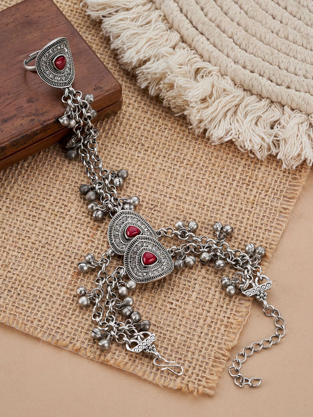 

TEEJH Sonali Mehroon Hathphool Oxidised Silver-Plated Ring Bracelet