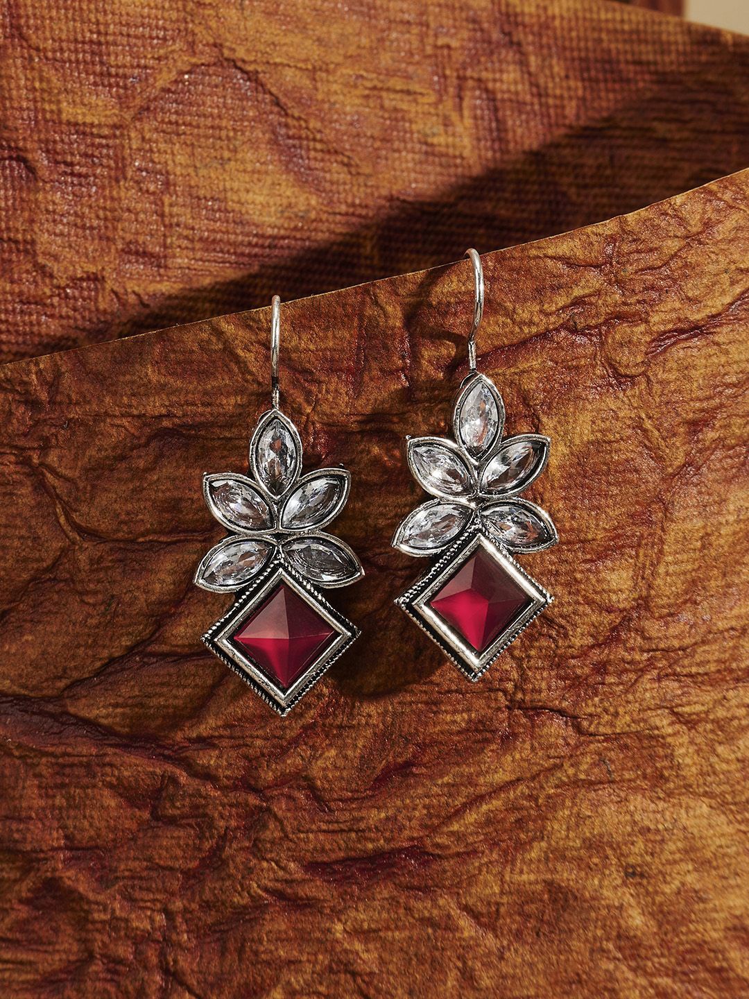 

TEEJH Aradhana Silver-Plated Diamond Shaped Oxidised Drop Earrings