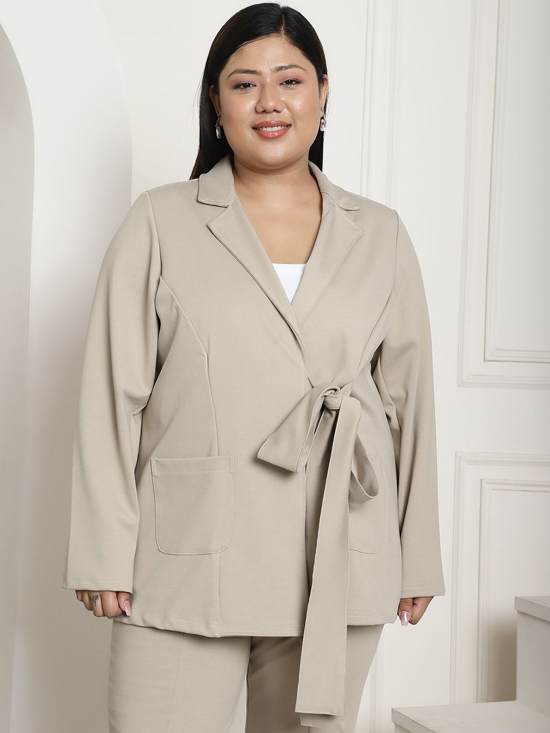 

theRebelinme Plus Size Notched Lapel Single-Breasted Tie-Up Casual Blazer, Beige