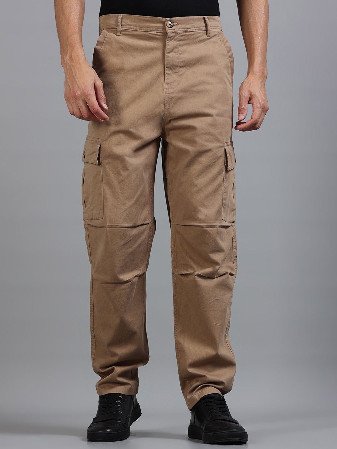 

SILISOUL Men Relaxed Loose Fit Mid-Rise Cargos Trousers, Khaki