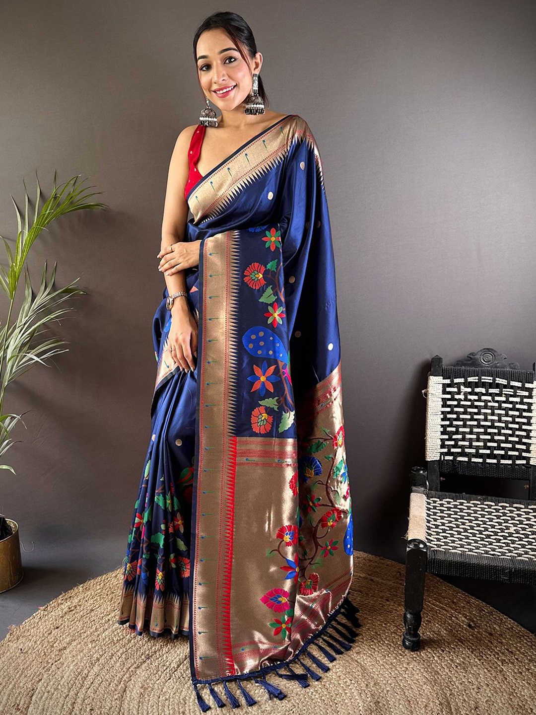 

Panzora Woven Design Zari Paithani Saree, Blue