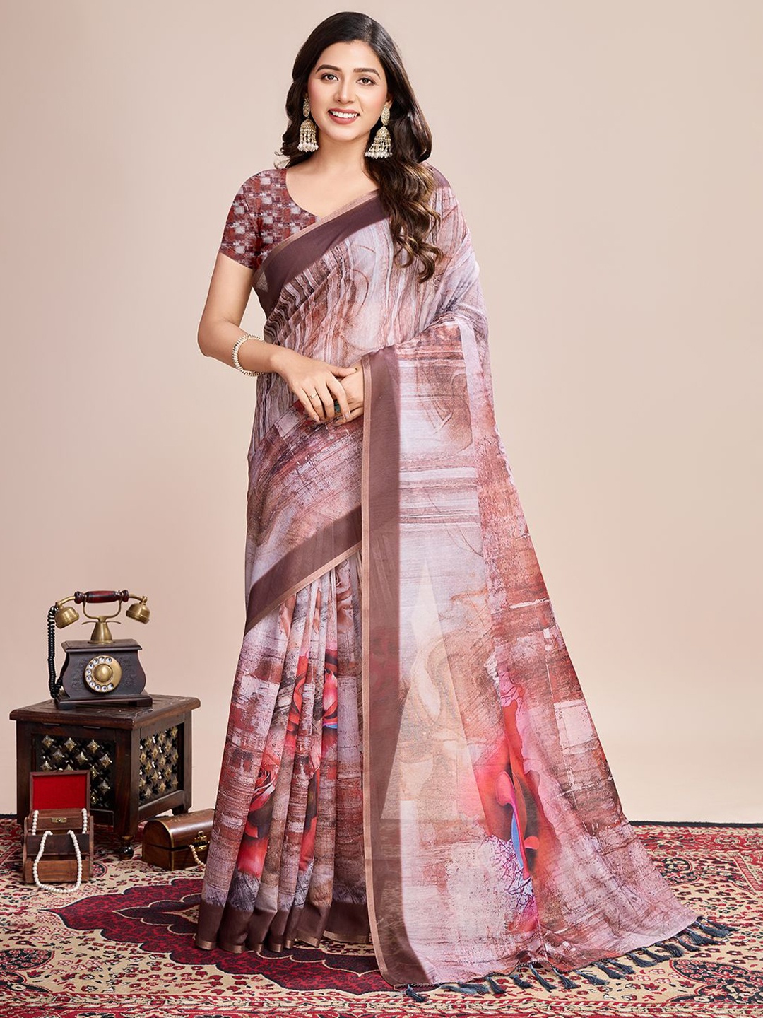 

Panzora Ethnic Motifs Printed Saree With Unstitched Blouse Piece, Brown