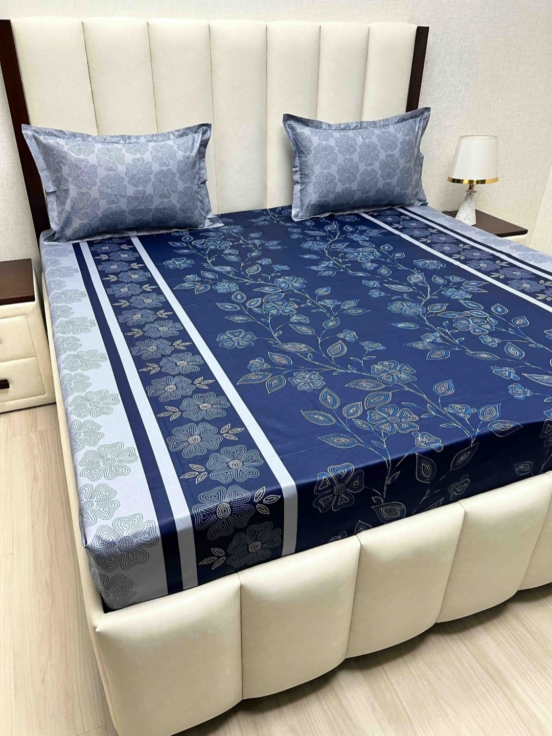 

Pure Decor Velar Sib Blue Floral Printed Pure Cotton 260 TC King Bedsheet Set 2.74 x 2.74m