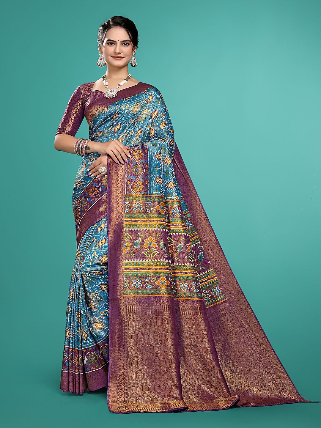 

Aagiri Ethnic Motifs Woven Design Zari Pure Silk Banarasi Saree, Turquoise blue