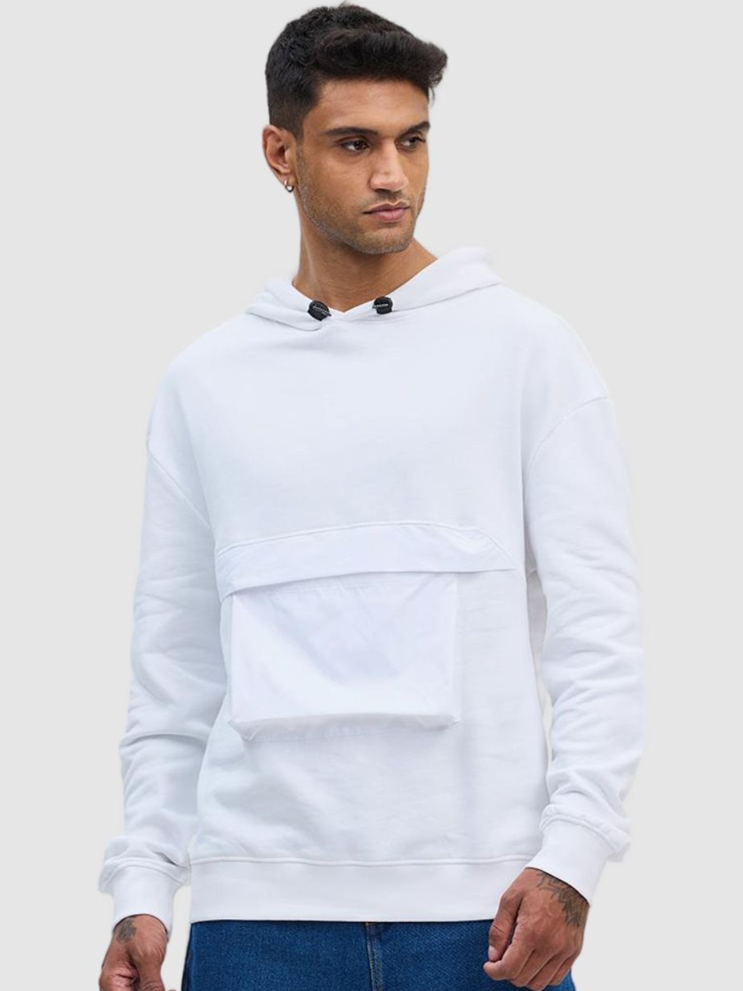 

Snitch Men White Plain Cotton Hoodies Sweatshirts