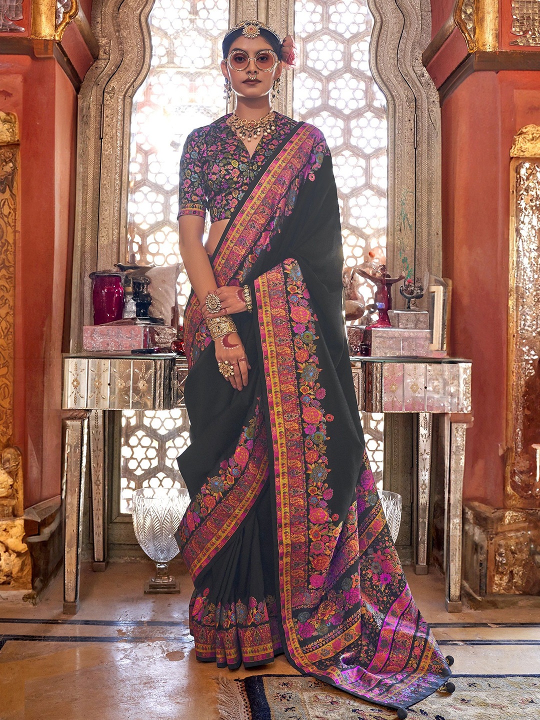

MAHALASA Ethnic Motifs Printed Kanjeevaram Saree, Black