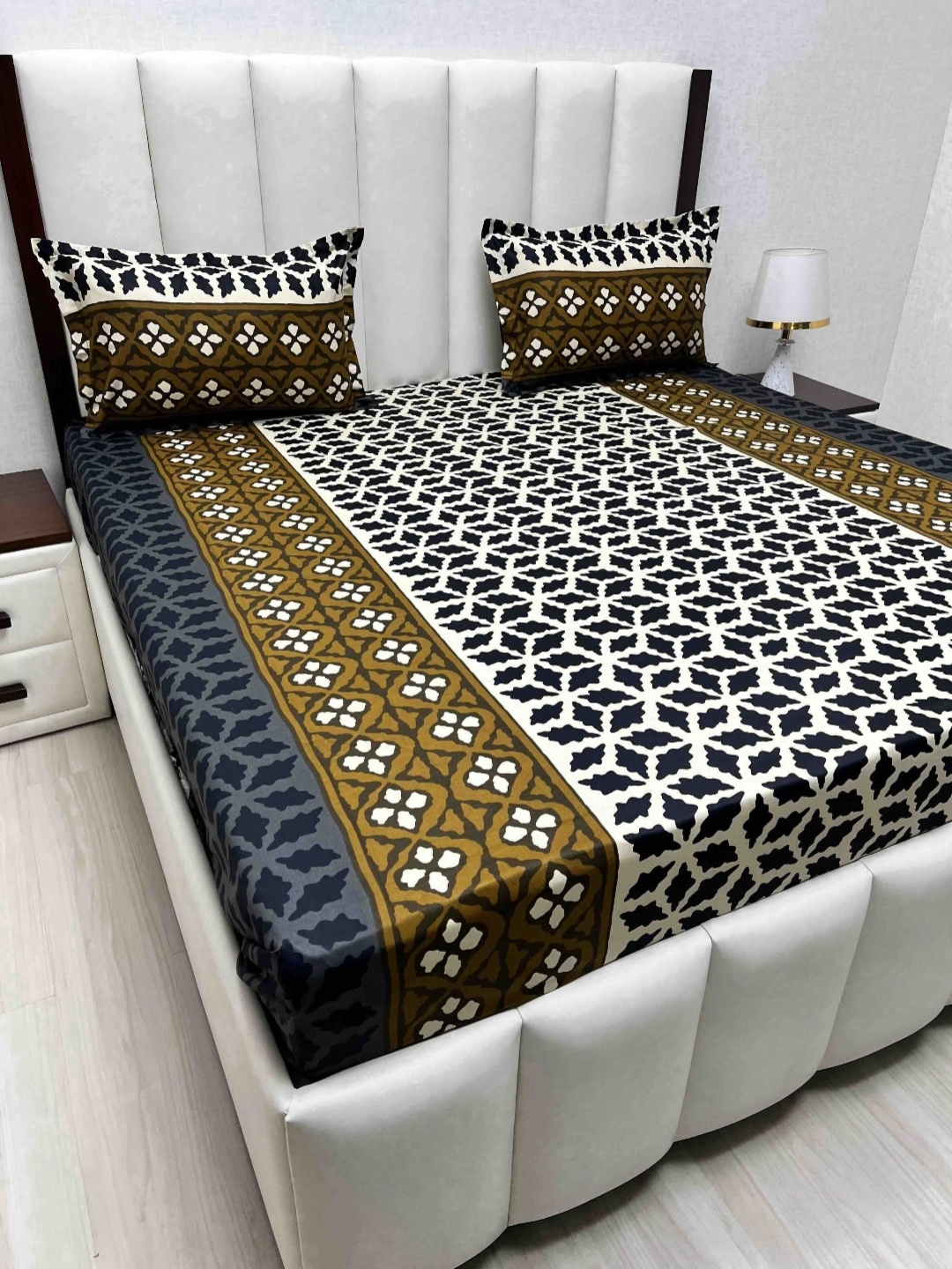 

Pure Decor Velar Sib Brown Printed Pure Cotton 250 TC King Bedsheet Set 2.74 x 2.74 m