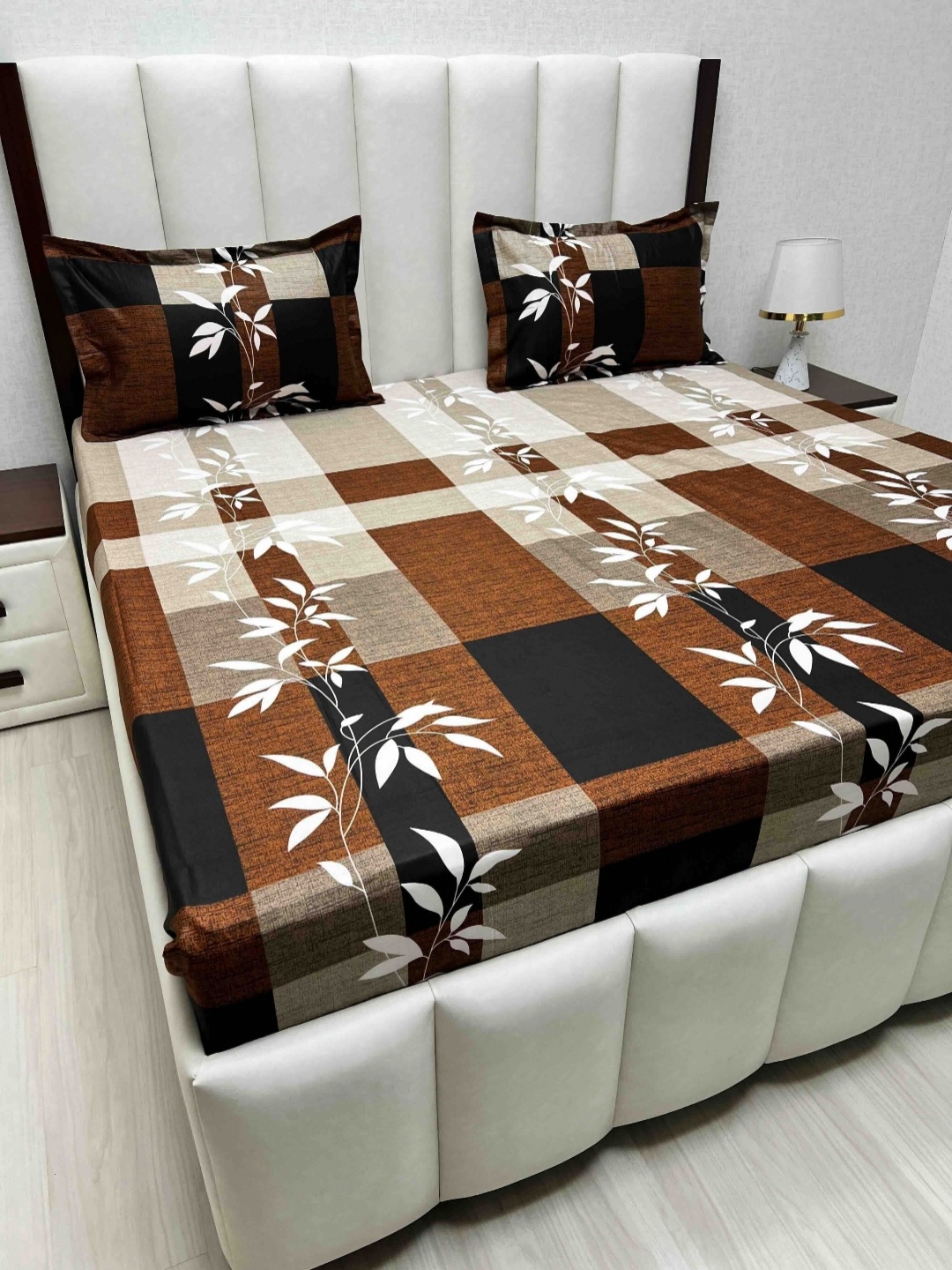 

Pure Decor Velar Sib Brown Printed Pure Cotton 250 TC King Bedsheet Set 2.74 x 2.74 m