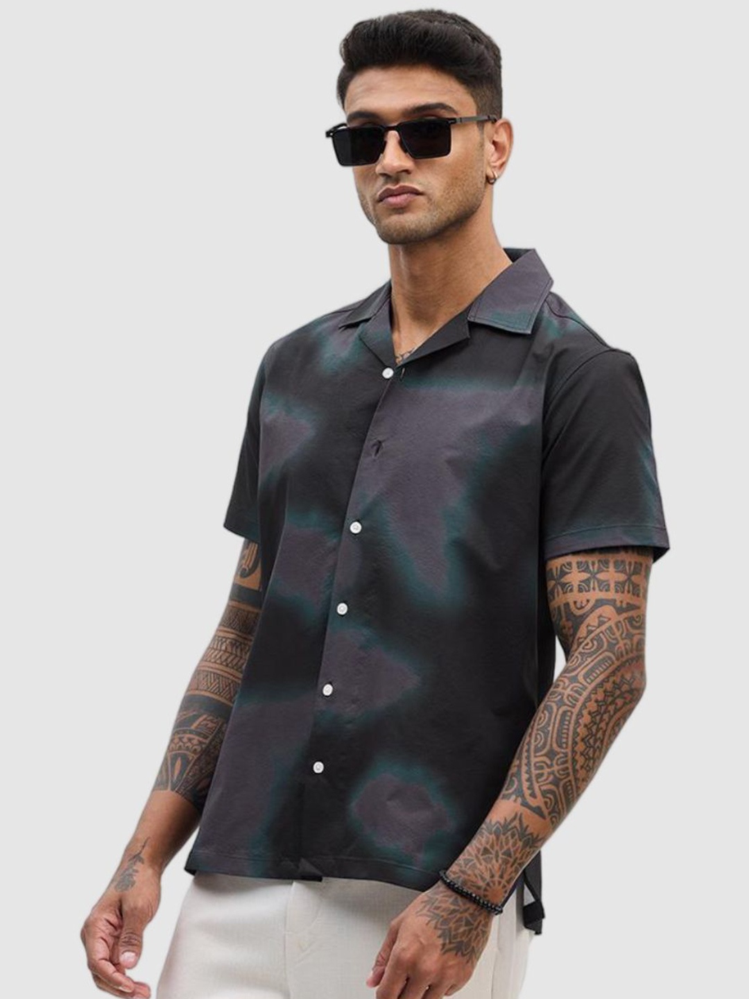 

Snitch Men Relaxed Boxy Fit Cuban Collar Abstract Printed Casual Shirt, Black