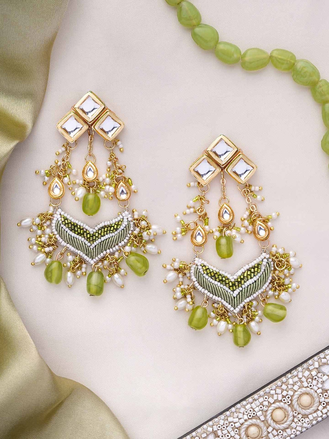 

EVERSTYLISH Sanjoya Gold-Plated Kundan Studded Contemporary Shaped Drop Earrings