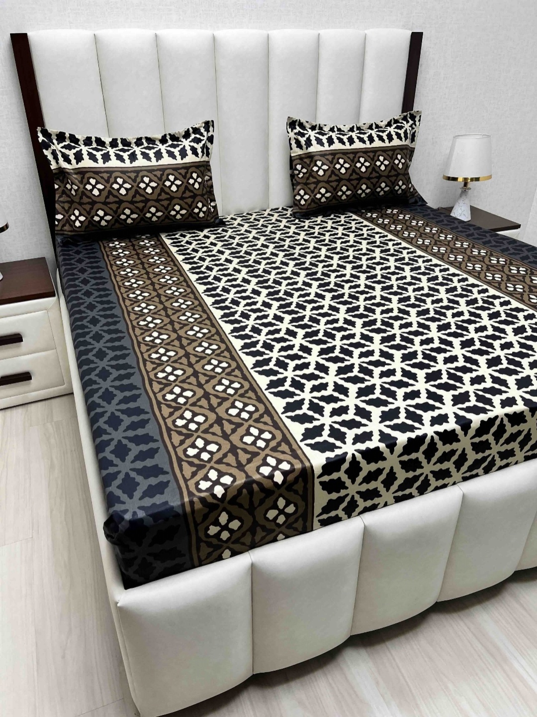 

Pure Decor Velar Sib Brown & White Geometric Cotton 230 TC King Bedsheet Set-2.74mx2.74m